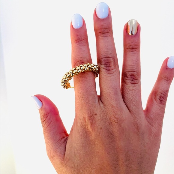 18k gold plated hoops - Picture 4 of 4